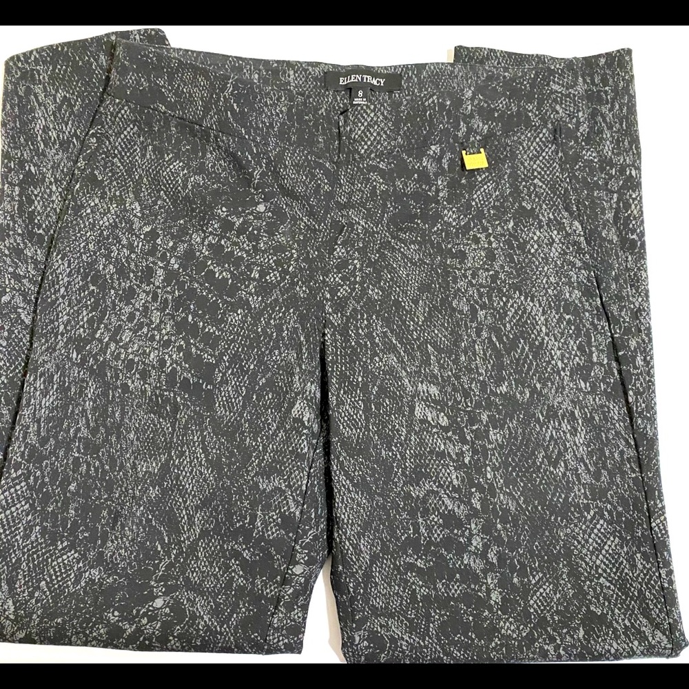Ellen Tracy Pants Size 8